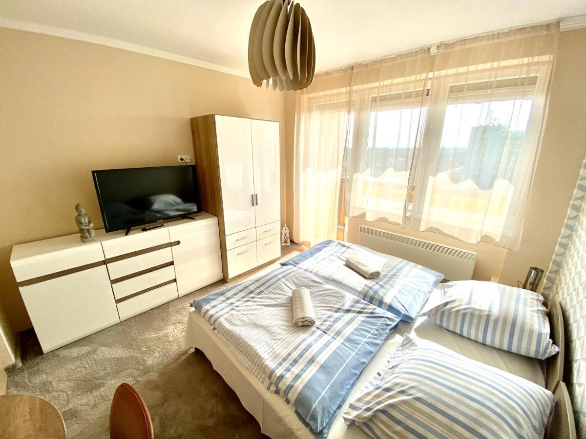 Aqua Blue Apartmanok - Siófok Eksteriør billede