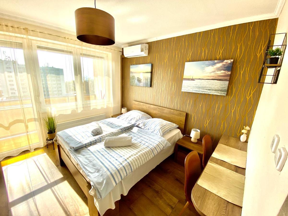 Aqua Blue Apartmanok - Siófok Eksteriør billede
