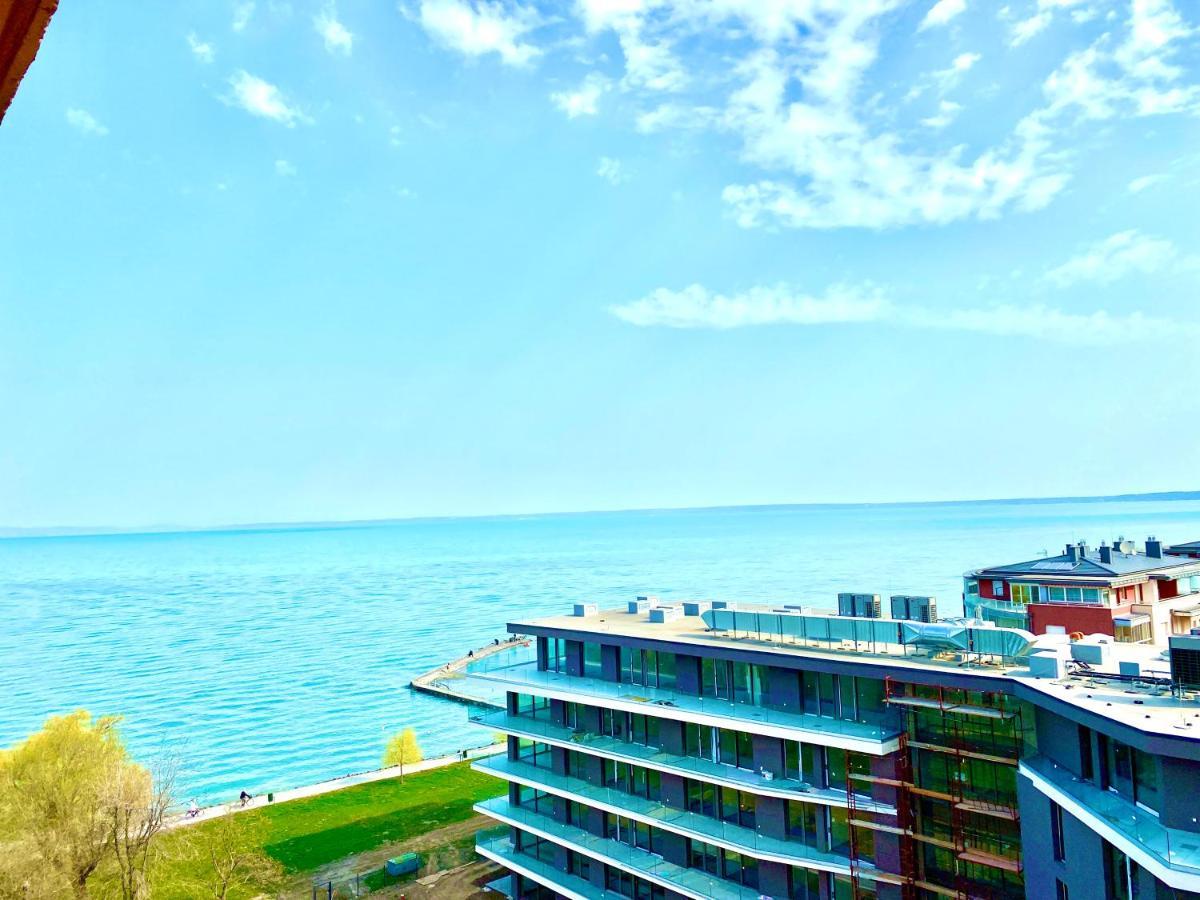 Aqua Blue Apartmanok - Siófok Eksteriør billede